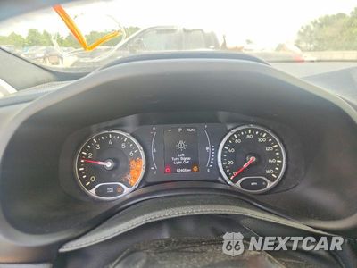 Zdjęcie 9 z 12 samochodu: 2018 JEEP RENEGADE LATITUDE VIN:ZACCJABB9JPJ40779 - miniatura