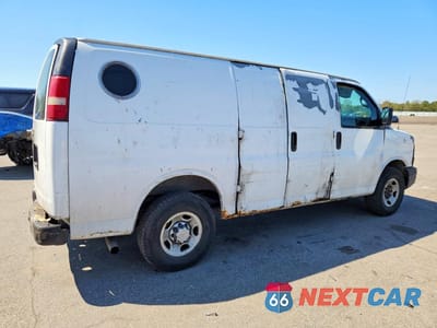 Trzecie zdjęcie samochodu z tyłu: 2007 CHEVROLET EXPRESS 3500 DELIVERY VAN VIN:1GCHG35U571231640 - miniatura