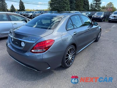 Trzecie zdjęcie samochodu z tyłu: 2018 MERCEDES-BENZ C 43 4MATIC AMG VIN:55SWF6EB0JU242794 - miniatura