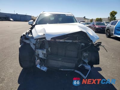 Piąte zdjęcie samochodu w środku: 2019 VOLVO XC90 T6 INSCRIPTION VIN:YV4A22PL1K1515707 - miniatura