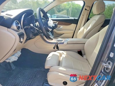 Zdjęcie 7 z 13 samochodu: 2022 MERCEDES-BENZ GLC 300 4MATIC VIN:W1N0G8EB0NV379072 - miniatura