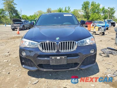 Piąte zdjęcie samochodu w środku: 2018 BMW X4 XDRIVE28I VIN:5UXXW3C50J0Z60604 - miniatura