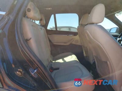 Zdjęcie 11 z 13 samochodu: 2017 BMW X1 XDRIVE28I VIN:WBXHT3Z31H4A57214 - miniatura