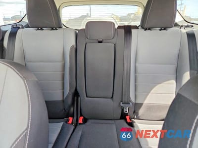 Zdjęcie 10 z 13 samochodu: 2016 FORD ESCAPE SE VIN:1FMCU9GX9GUB61731 - miniatura