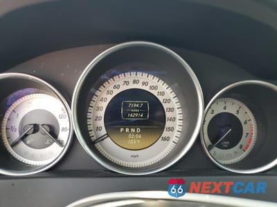 Zdjęcie 9 z 12 samochodu: 2012 MERCEDES-BENZ C 250 VIN:WDDGJ4HB4CF790161 - miniatura