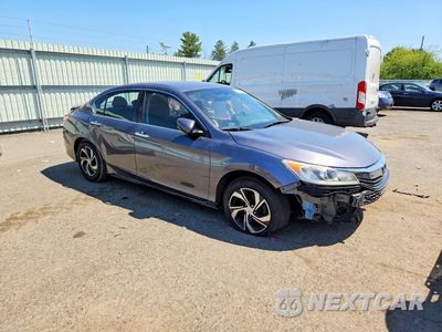 Czwarte zdjęcie samochodu z boku: 2017 HONDA ACCORD LX VIN:1HGCR2F3XHA134733 - miniatura