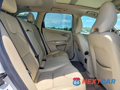 Zdjęcie 11 z 13 samochodu: 2012 VOLVO XC60 3.2 VIN:YV4952DL5C2317951 - miniatura