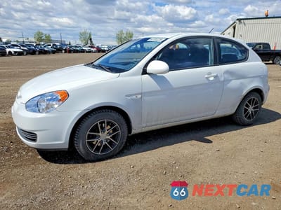 2008 HYUNDAI ACCENT SE KMHCN35C98U091305 - główne zdjęcie licytacji z USA - miniatura