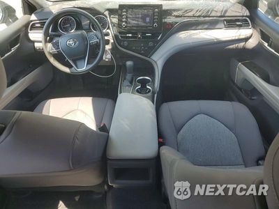 Zdjęcie 8 z 13 samochodu: 2022 TOYOTA CAMRY LE VIN:4T1C11AK8NU685019 - miniatura