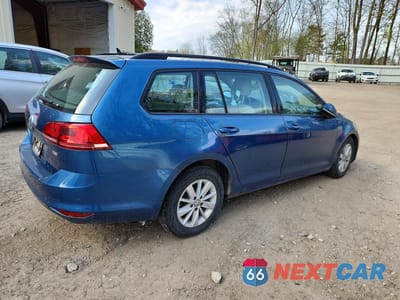 Trzecie zdjęcie samochodu z tyłu: 2016 VOLKSWAGEN GOLF SPORTWAGEN S VIN:3VWA17AUXGM518214 - miniatura