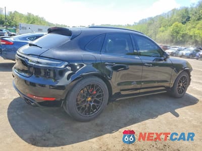 Trzecie zdjęcie samochodu z tyłu: 2021 PORSCHE MACAN GTS VIN:WP1AG2A57MLB52740 - miniatura