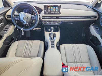 Zdjęcie 8 z 13 samochodu: 2025 HONDA HR-V EXL VIN:3CZRZ1H70SM729999 - miniatura