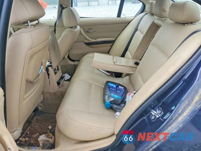 Zdjęcie 10 z 12 samochodu: 2008 BMW 328 XI VIN:WBAVC93548K040667 - miniatura