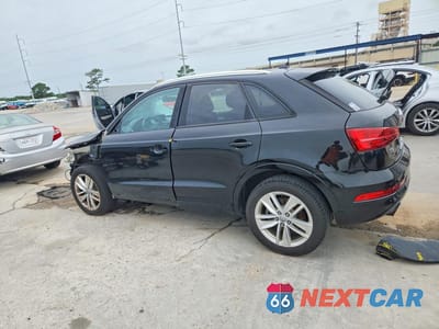 Drugie zdjęcie samochodu z przodu: 2017 AUDI Q3 PREMIUM VIN:WA1BCCFSXHR011311 - miniatura