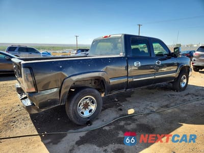 Trzecie zdjęcie samochodu z tyłu: 2003 CHEVROLET SILVERADO C1500 HEAVY DUTY VIN:1GCGC13U73F250119 - miniatura