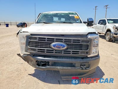 Piąte zdjęcie samochodu w środku: 2024 FORD F250 SUPER DUTY VIN:1FT7W2BT7REE87536 - miniatura