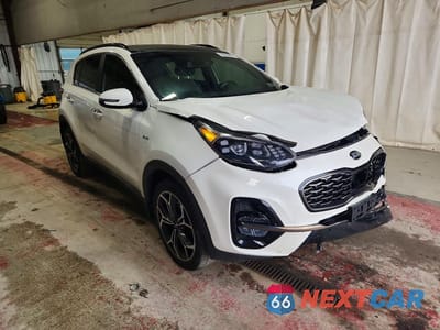 Czwarte zdjęcie samochodu z boku: 2022 KIA SPORTAGE SX VIN:KNDPRCA66N7982091 - miniatura