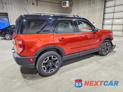Trzecie zdjęcie samochodu z tyłu: 2024 FORD BRONCO SPORT OUTER BANKS VIN:3FMCR9C66RRE45570 - miniatura