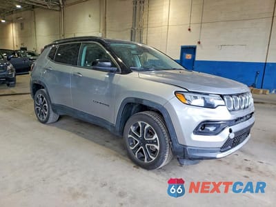Czwarte zdjęcie samochodu z boku: 2022 JEEP COMPASS LIMITED VIN:3C4NJDCB1NT227733 - miniatura