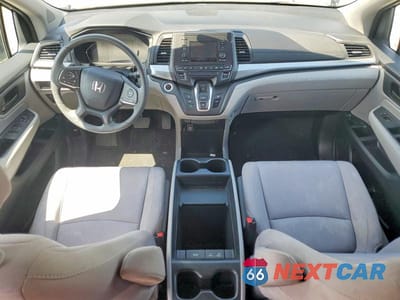 Zdjęcie 8 z 13 samochodu: 2020 HONDA ODYSSEY LX VIN:5FNRL6H23LB062702 - miniatura