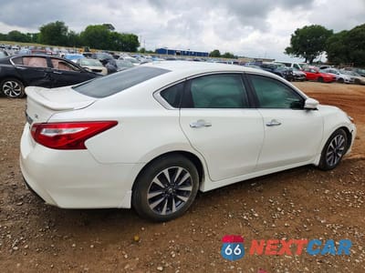 Trzecie zdjęcie samochodu z tyłu: 2016 NISSAN ALTIMA 2.5 SL VIN:1N4AL3AP0GC218091 - miniatura