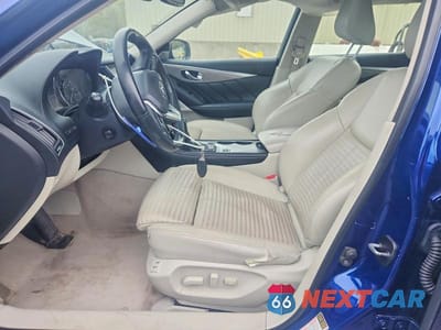 Zdjęcie 7 z 12 samochodu: 2019 INFINITI Q50 3.0T SPORT VIN:JN1EV7AR7KM550873 - miniatura