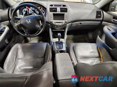 Zdjęcie 8 z 12 samochodu: 2007 HONDA ACCORD EX VIN:1HGCM66837A094320 - miniatura