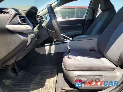 Zdjęcie 7 z 12 samochodu: 2020 TOYOTA CAMRY LE VIN:4T1C11AK6LU342044 - miniatura