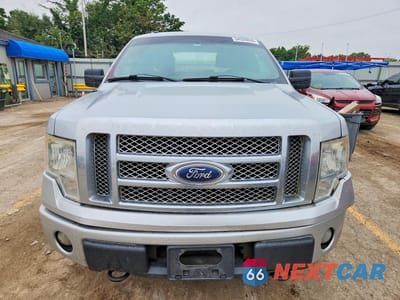 Piąte zdjęcie samochodu w środku: 2013 FORD F150 SUPER CAB VIN:1FTFX1EF0DKD31793 - miniatura