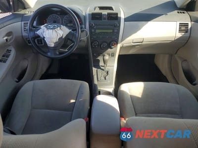 Zdjęcie 8 z 13 samochodu: 2013 TOYOTA COROLLA L VIN:2T1BU4EE6DC956751 - miniatura