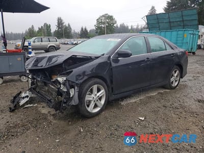 2013 TOYOTA CAMRY SE 4T1BF1FK9DU247954 - główne zdjęcie licytacji z USA - miniatura