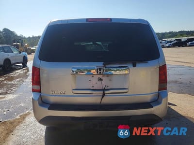 Zdjęcie 6 z 13 samochodu: 2011 HONDA PILOT LX VIN:5FNYF3H20BB056744 - miniatura
