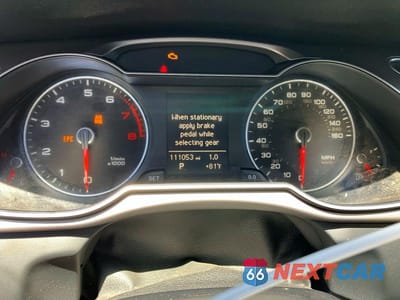 Zdjęcie 8 z 10 samochodu: 2013 AUDI A4 PREMIUM VIN:WAUAFAFL8DA196602 - miniatura