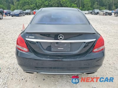 Zdjęcie 6 z 13 samochodu: 2016 MERCEDES-BENZ C 300 VIN:55SWF4JB3GU174557 - miniatura