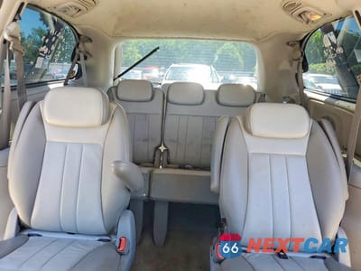 Zdjęcie 10 z 14 samochodu: 2005 CHRYSLER TOWN & COUNTRY TOURING VIN:2C4GP54L25R292727 - miniatura