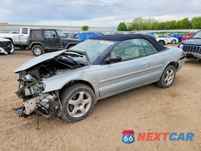 2002 CHRYSLER SEBRING LIMITED 1C3EL65R42N350457 - główne zdjęcie licytacji z USA - miniatura