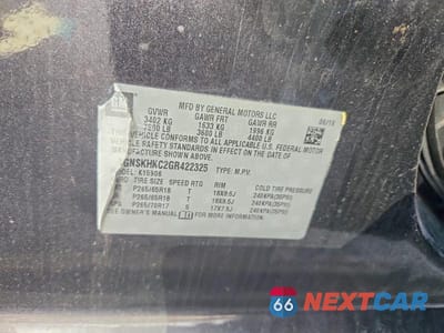 Zdjęcie 13 z 13 samochodu: 2016 CHEVROLET SUBURBAN K1500 LT VIN:1GNSKHKC2GR422325 - miniatura