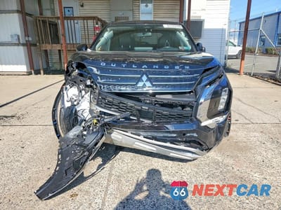 Piąte zdjęcie samochodu w środku: 2022 MITSUBISHI OUTLANDER SE VIN:JA4J4UA84NZ062583 - miniatura