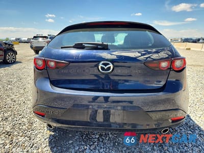 Zdjęcie 6 z 12 samochodu: 2022 MAZDA 3 SELECT VIN:JM1BPAKL1N1512286 - miniatura