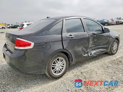 Trzecie zdjęcie samochodu z tyłu: 2009 FORD FOCUS SE VIN:1FAHP35N89W124912 - miniatura