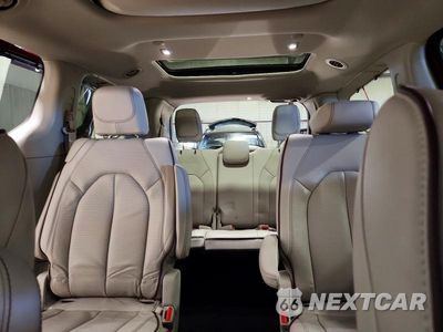 Zdjęcie 10 z 13 samochodu: 2018 CHRYSLER PACIFICA LIMITED VIN:2C4RC1GG8JR256787 - miniatura