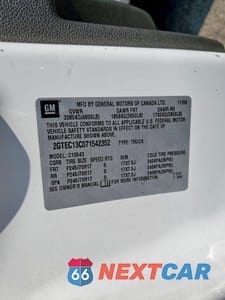 Zdjęcie 12 z 12 samochodu: 2007 GMC NEW SIERRA C1500 VIN:2GTEC13C071542352 - miniatura