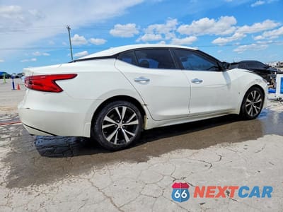 Trzecie zdjęcie samochodu z tyłu: 2018 NISSAN MAXIMA 3.5 S VIN:1N4AA6AP5JC404983 - miniatura