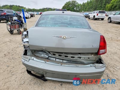 Zdjęcie 6 z 12 samochodu: 2005 CHRYSLER 300 TOURING VIN:2C3JA53GX5H667981 - miniatura