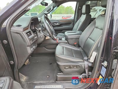 Zdjęcie 7 z 13 samochodu: 2023 CHEVROLET TAHOE K1500 PREMIER VIN:1GNSKSKD9PR282747 - miniatura