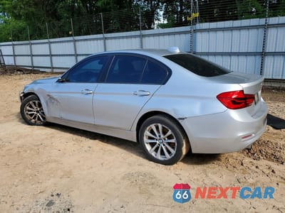 Drugie zdjęcie samochodu z przodu: 2018 BMW 320 I VIN:WBA8A9C54JAD28030 - miniatura