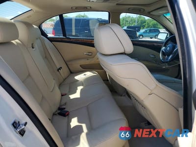 Zdjęcie 10 z 12 samochodu: 2008 BMW 528 I VIN:WBANU53528C117066 - miniatura