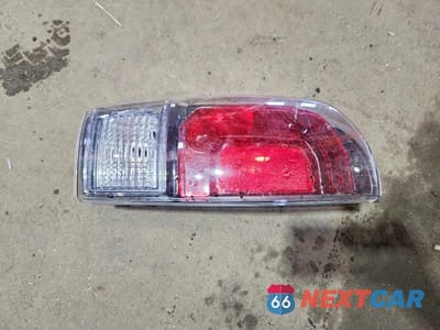 Zdjęcie 12 z 13 samochodu: 2023 TOYOTA TACOMA TRD OFF-ROAD VIN:3TMCZ5AN9PM593293 - miniatura