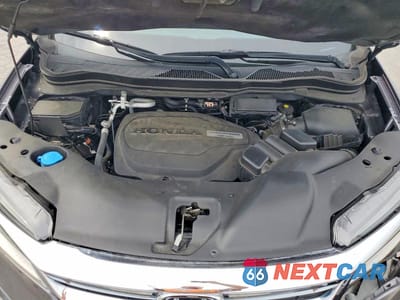 Zdjęcie 12 z 13 samochodu: 2019 HONDA PILOT TOURING VIN:5FNYF6H99KB067661 - miniatura