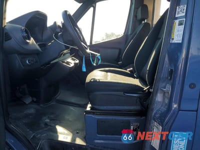Zdjęcie 7 z 12 samochodu: 2019 MERCEDES BENZ SPRINTER 2500 DELIVERY VAN VIN:WD4PF1CD6KT012775 - miniatura